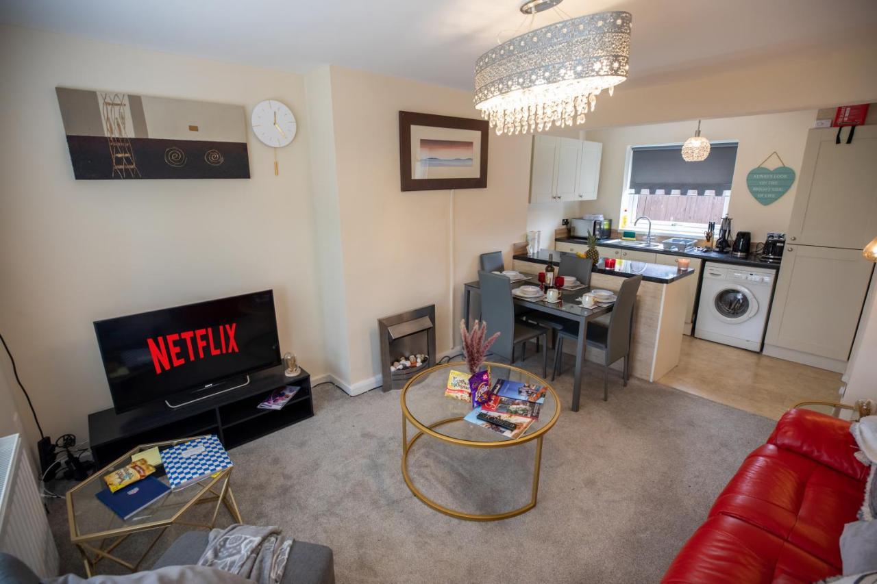 Og Stays Ii- 3Bedroom House Near Nissan & Stadium, Free Parking Sunderland  Esterno foto